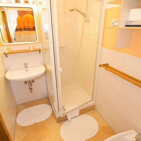 Grafenberger Apartment Dusseldorf